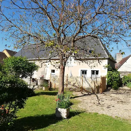 A La Croisee Des Chateaux 3 Etoiles Le Controis-en-Sologne Exterior photo