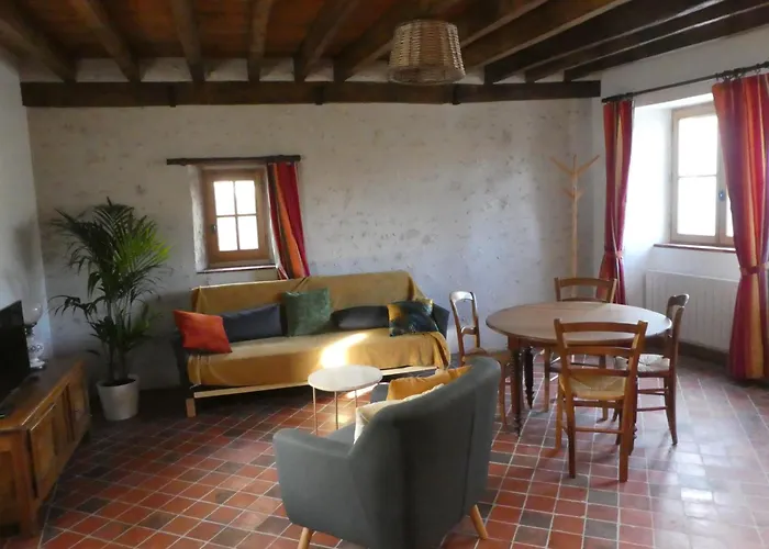 A La Croisee Des Chateaux 3 Etoiles